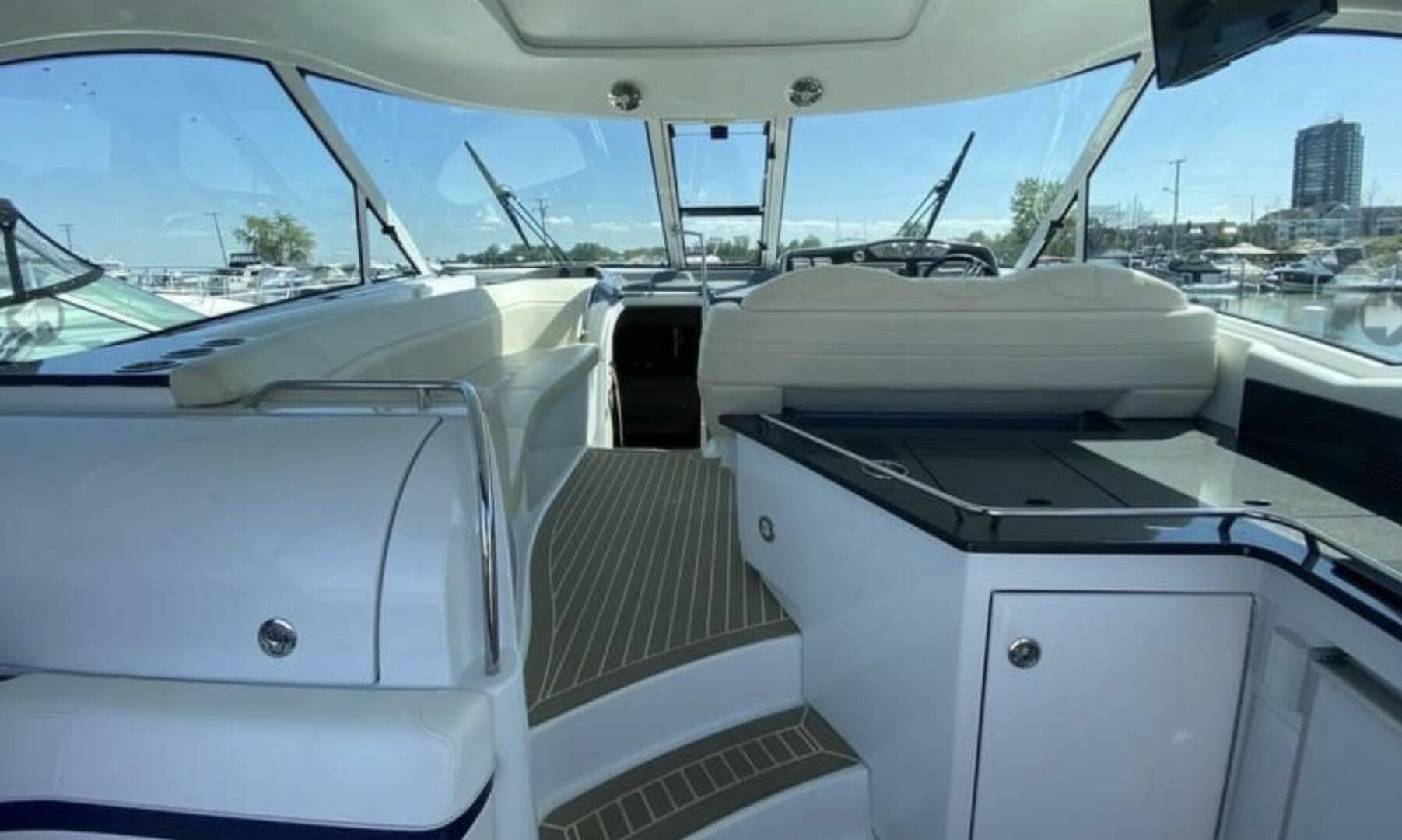2014 Formula 45 Yacht
