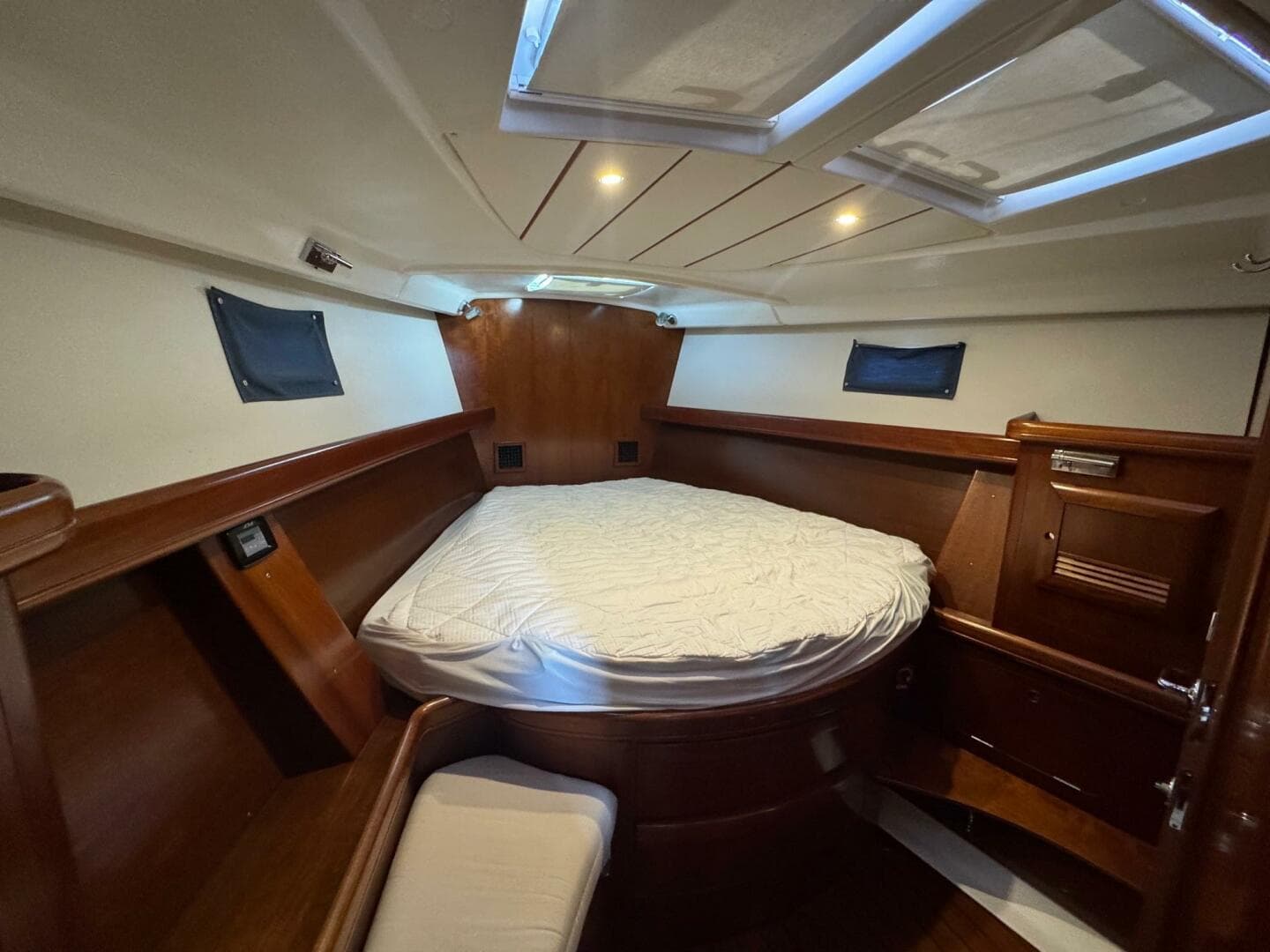 2005 Beneteau 473