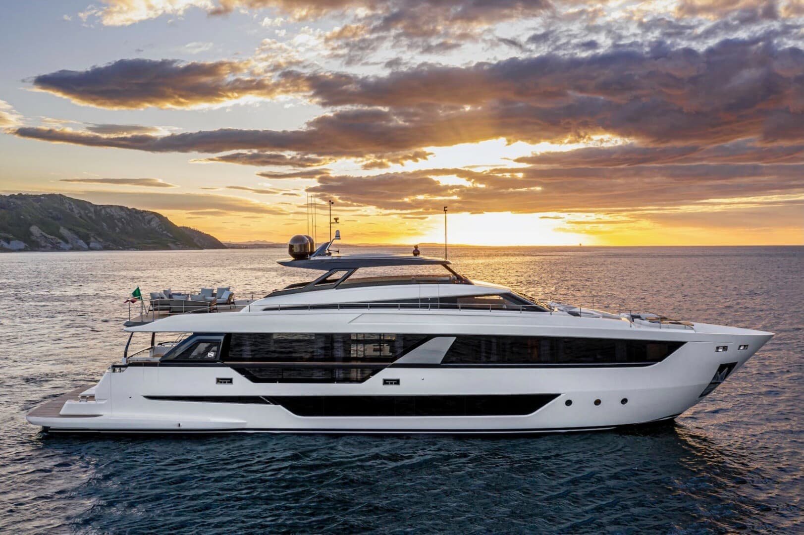 2021 Ferretti Yachts Ferretti 1000