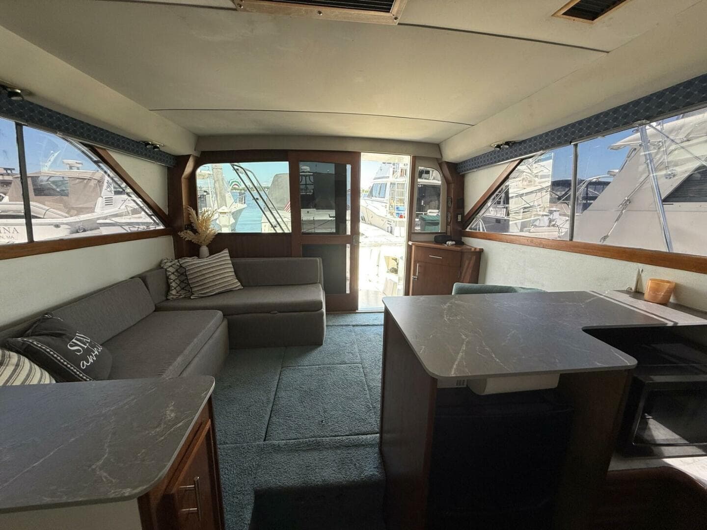 1988 Ocean Yachts 35 Flybridge