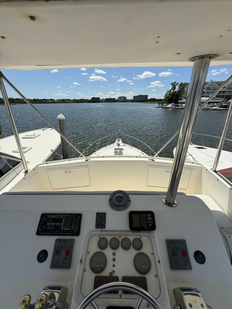 1988 Ocean Yachts 35 Flybridge
