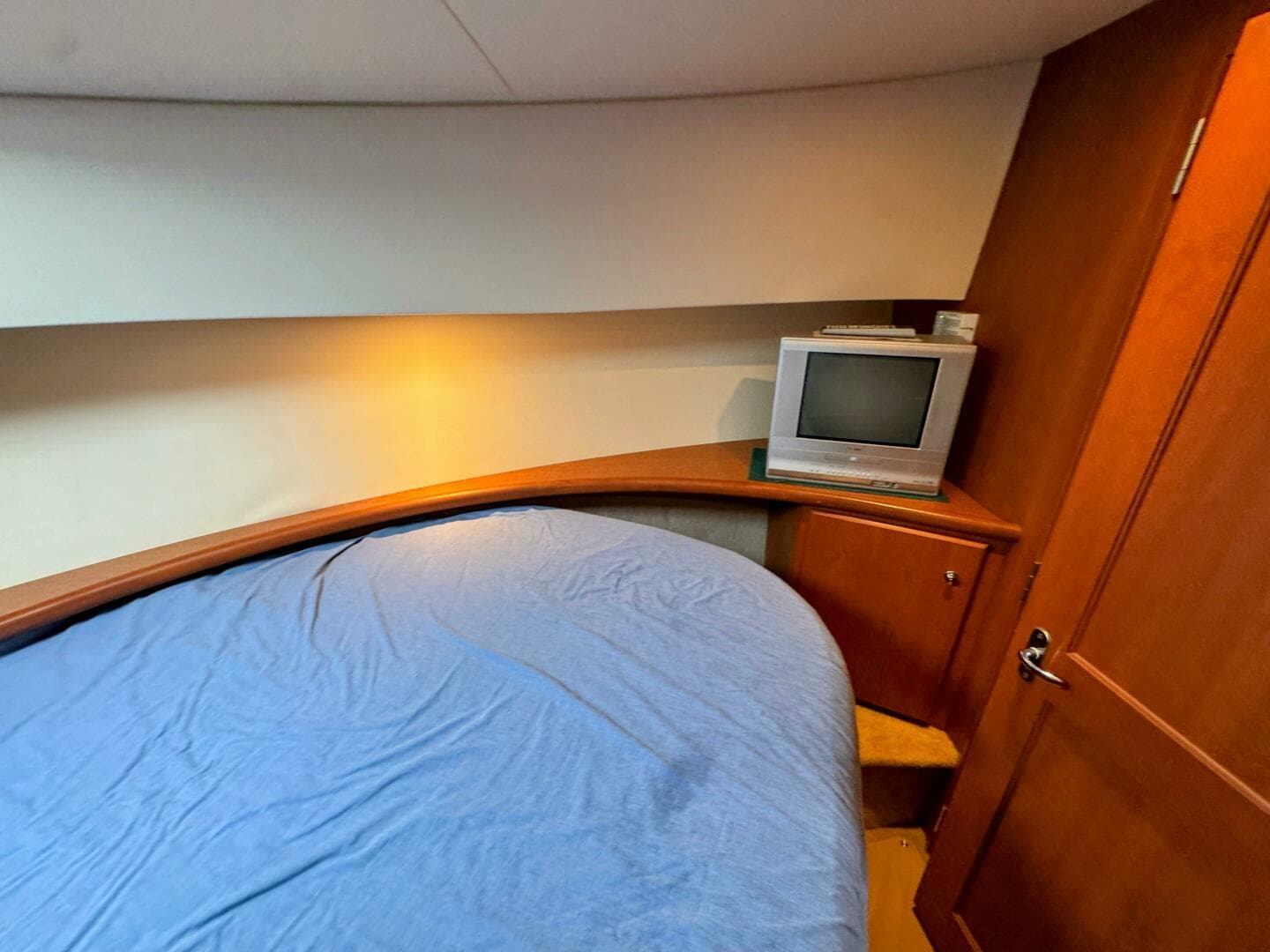 2005 Silverton 35 Motor Yacht