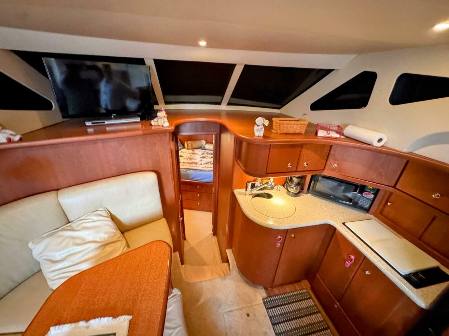 2005 Silverton 35 Motor Yacht