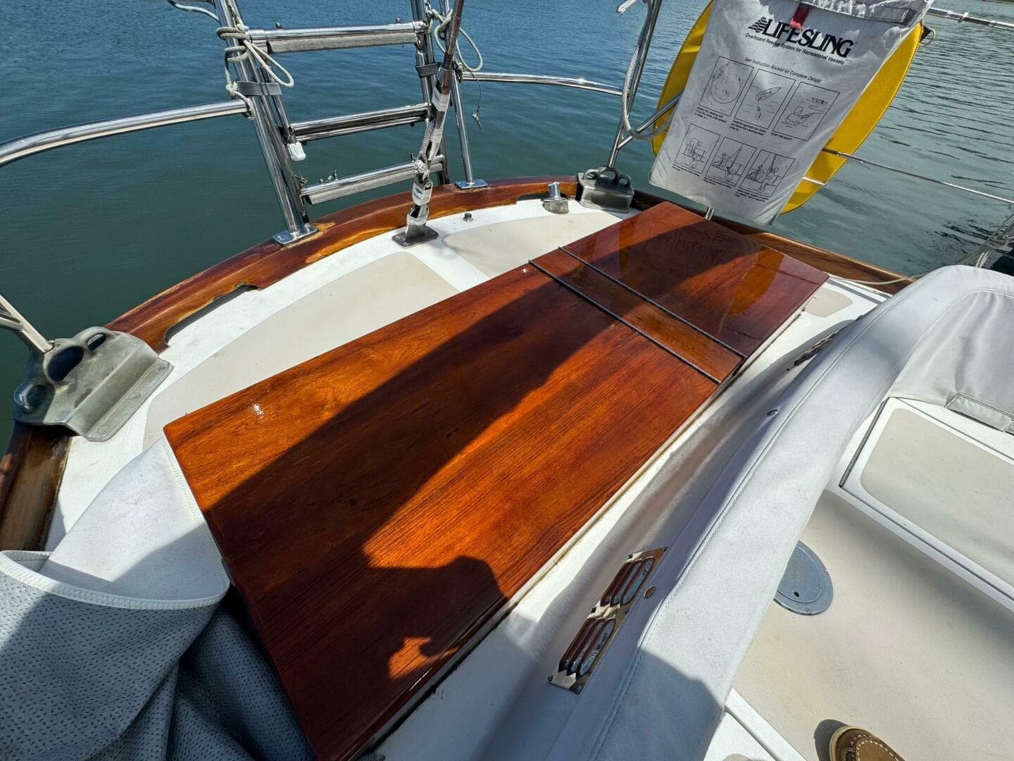 1983 Hinckley Sou'wester 42