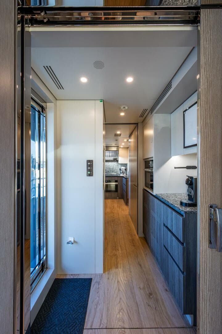 2023 Benetti 34M OASIS