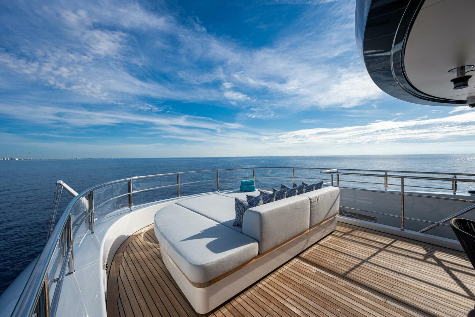 2023 Benetti 34M OASIS