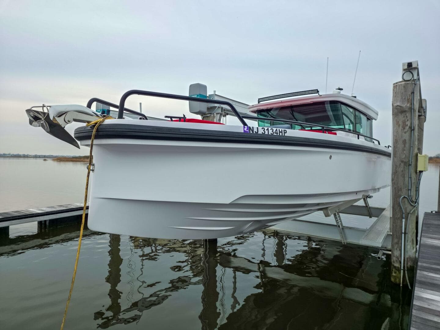 2021 Axopar 37 XC Cross Cabin