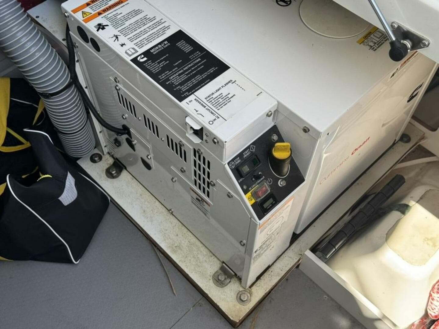 2016 Jeanneau Velasco 37F