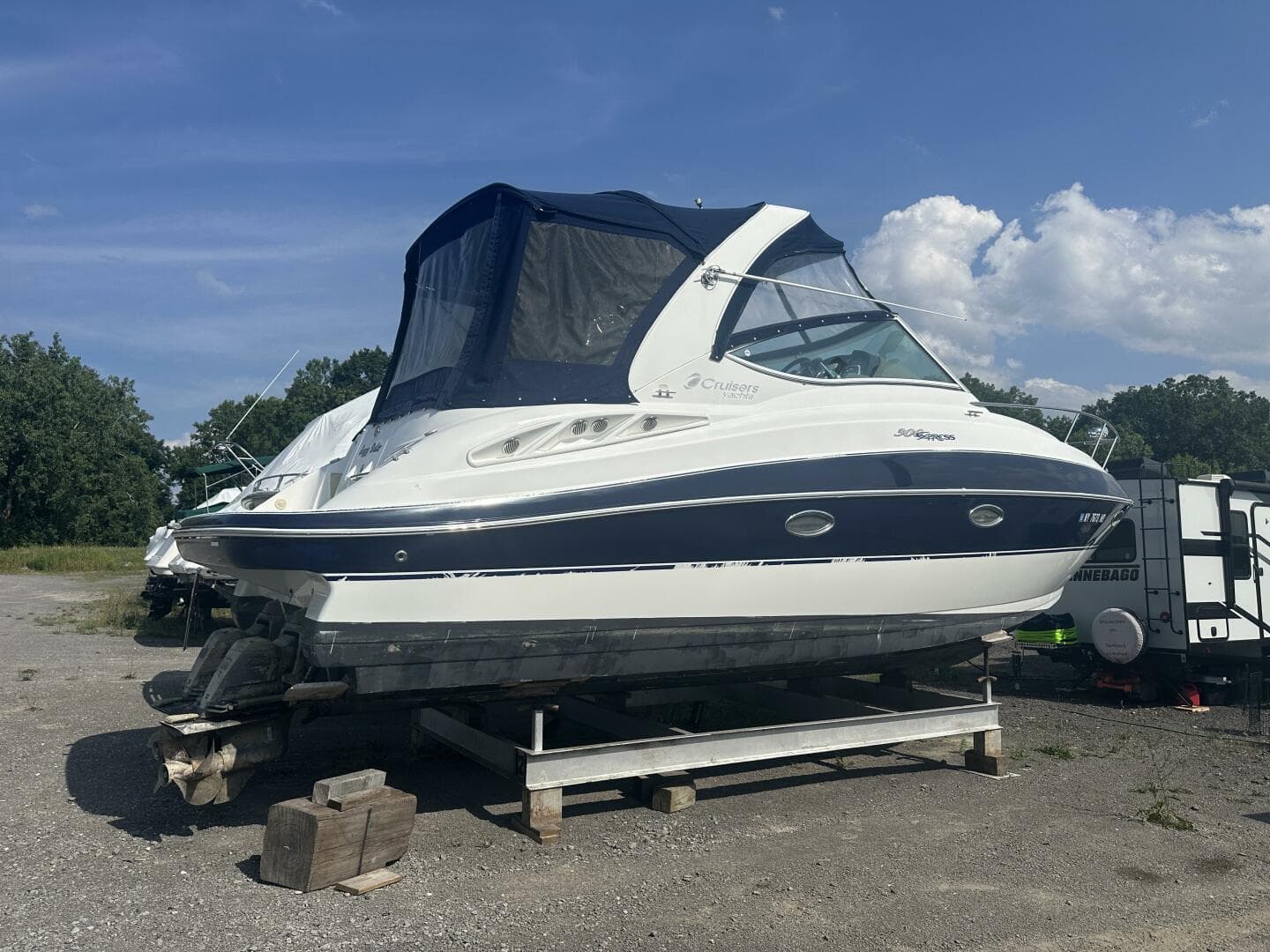 2009 Cruisers 300 CXi