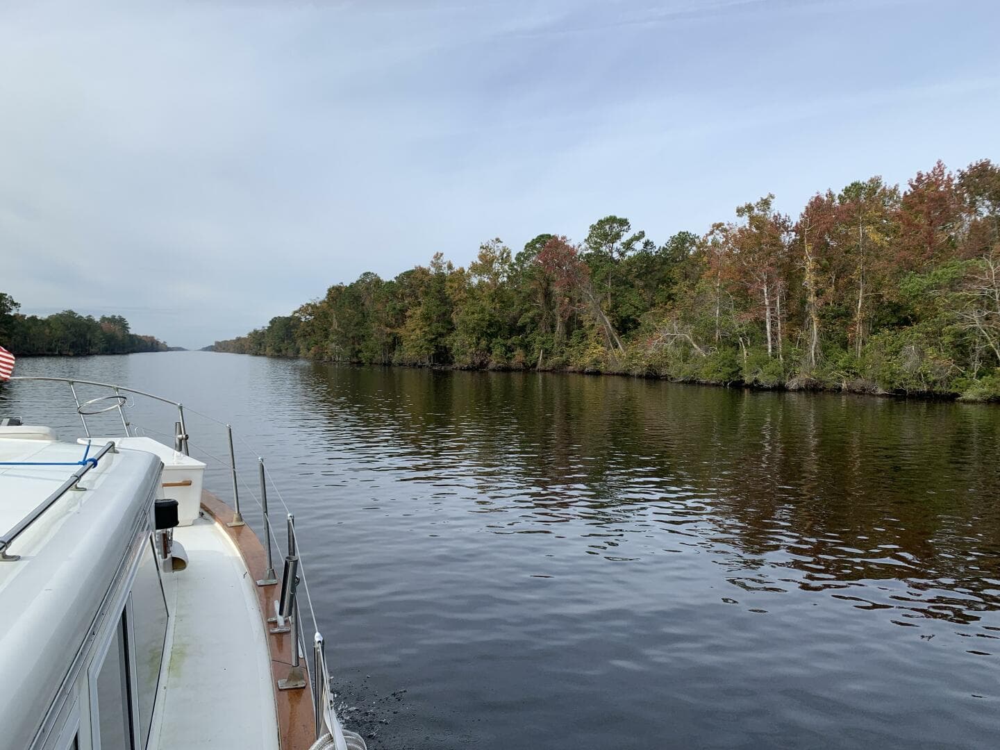 1972 Matthews 4 Flush Deck