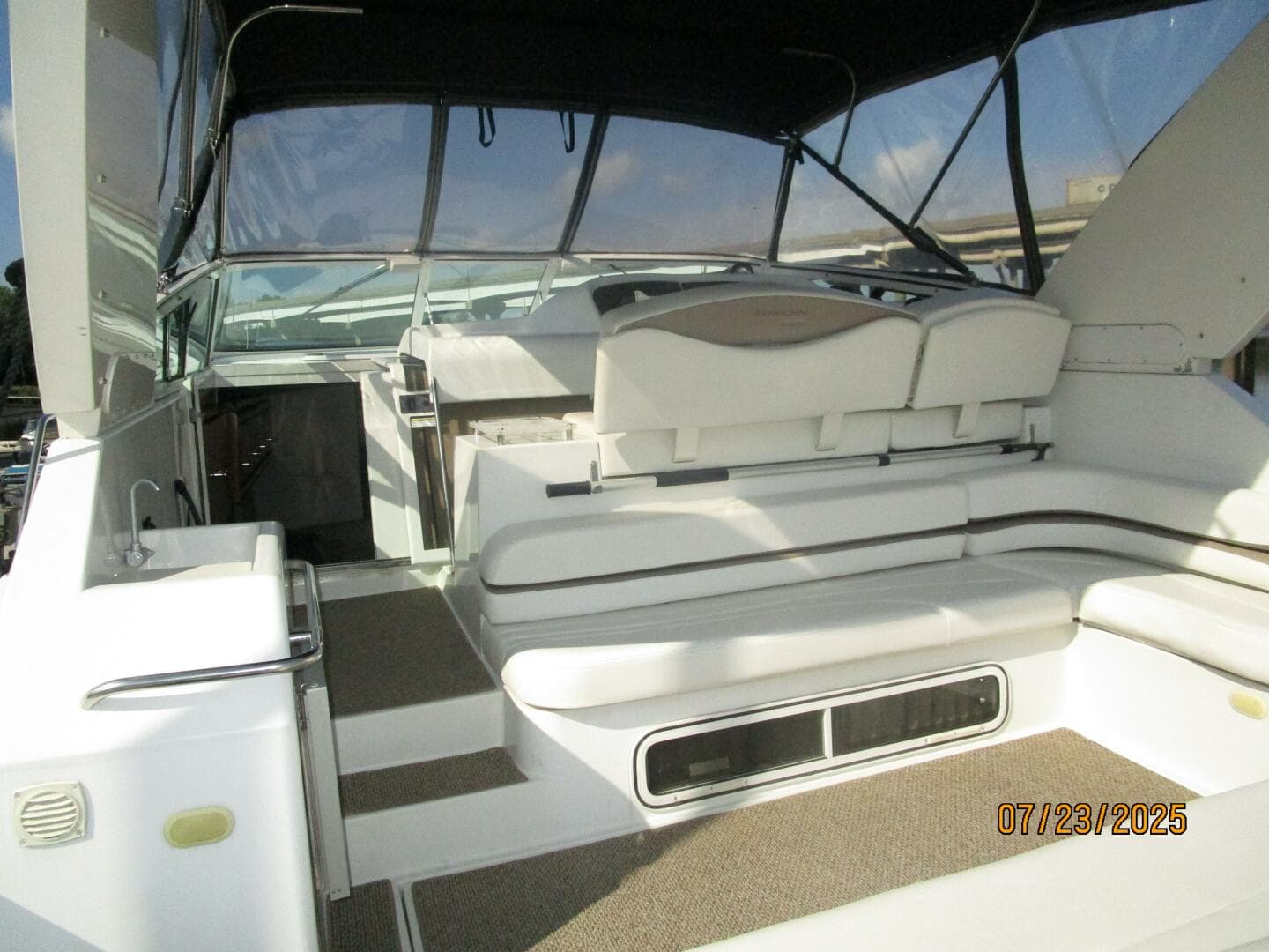 40' Trojan upper deck forward