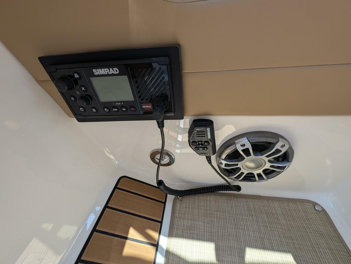 2023 Sea Ray 280 SLX