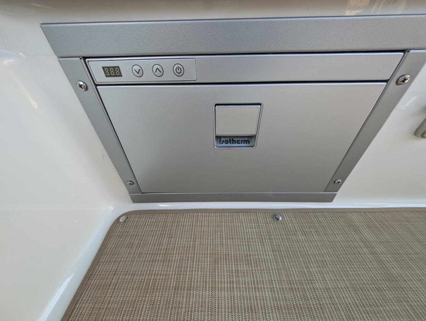 2023 Sea Ray 280 SLX