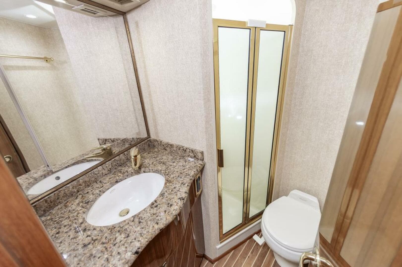 D565f6b8 Dc83 4a10 8be4 7144c21afd3f