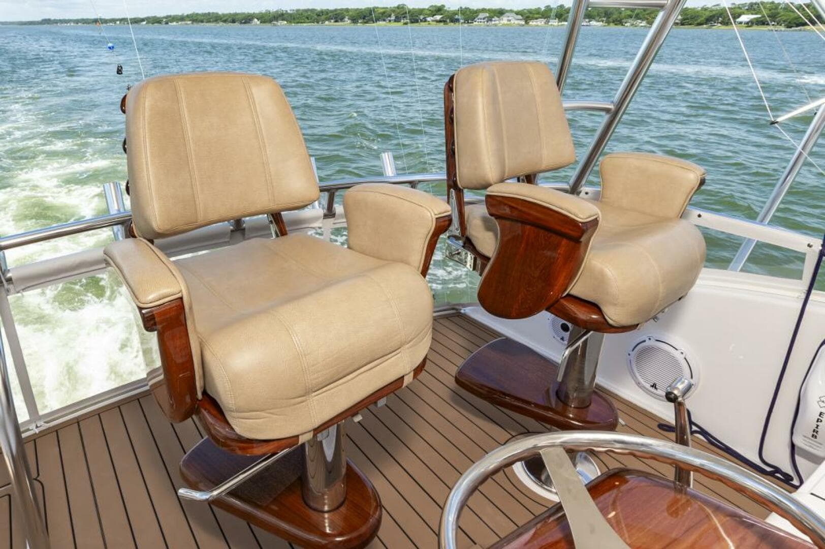 418755ff 81a2 4a0c B15b E60eb5fe0cc2