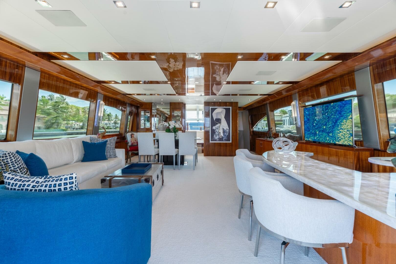 2014 Hatteras 80
