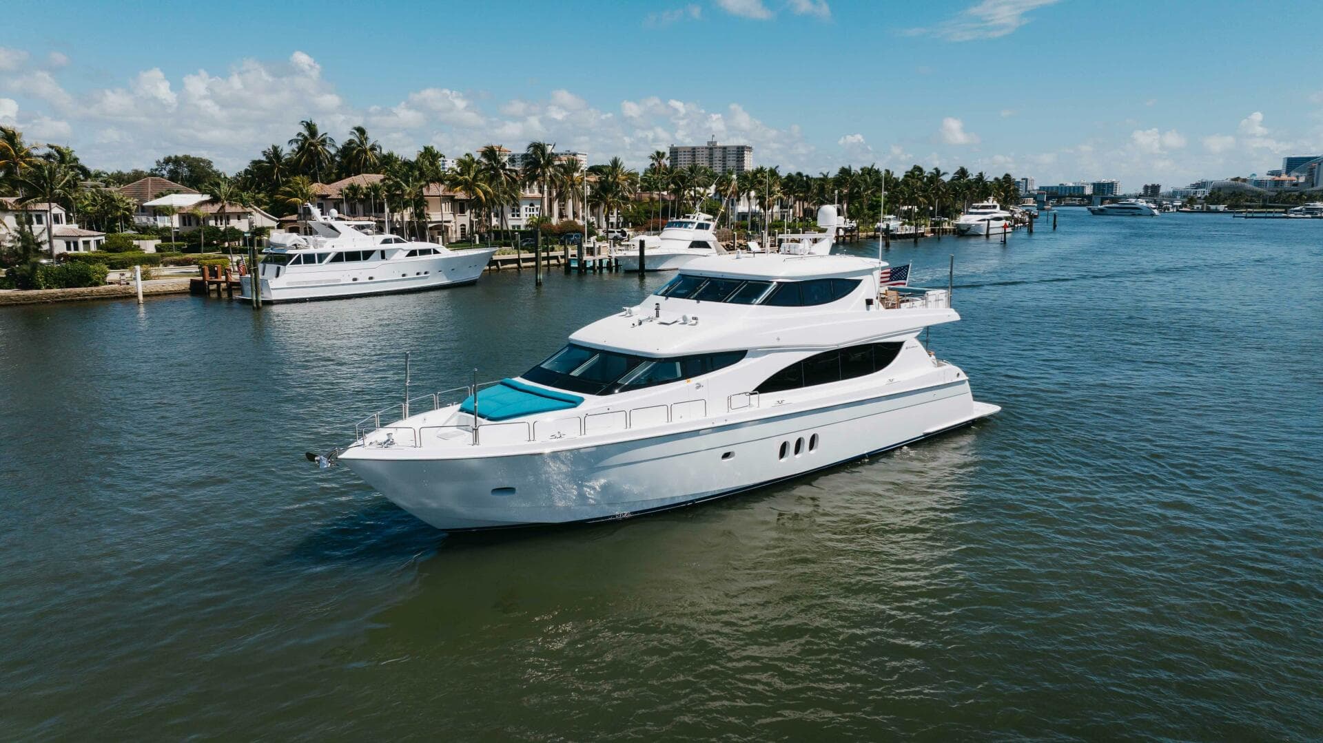 2014 Hatteras 80