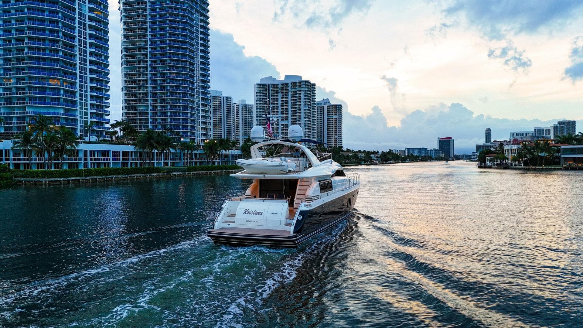 2007 Princess 23M