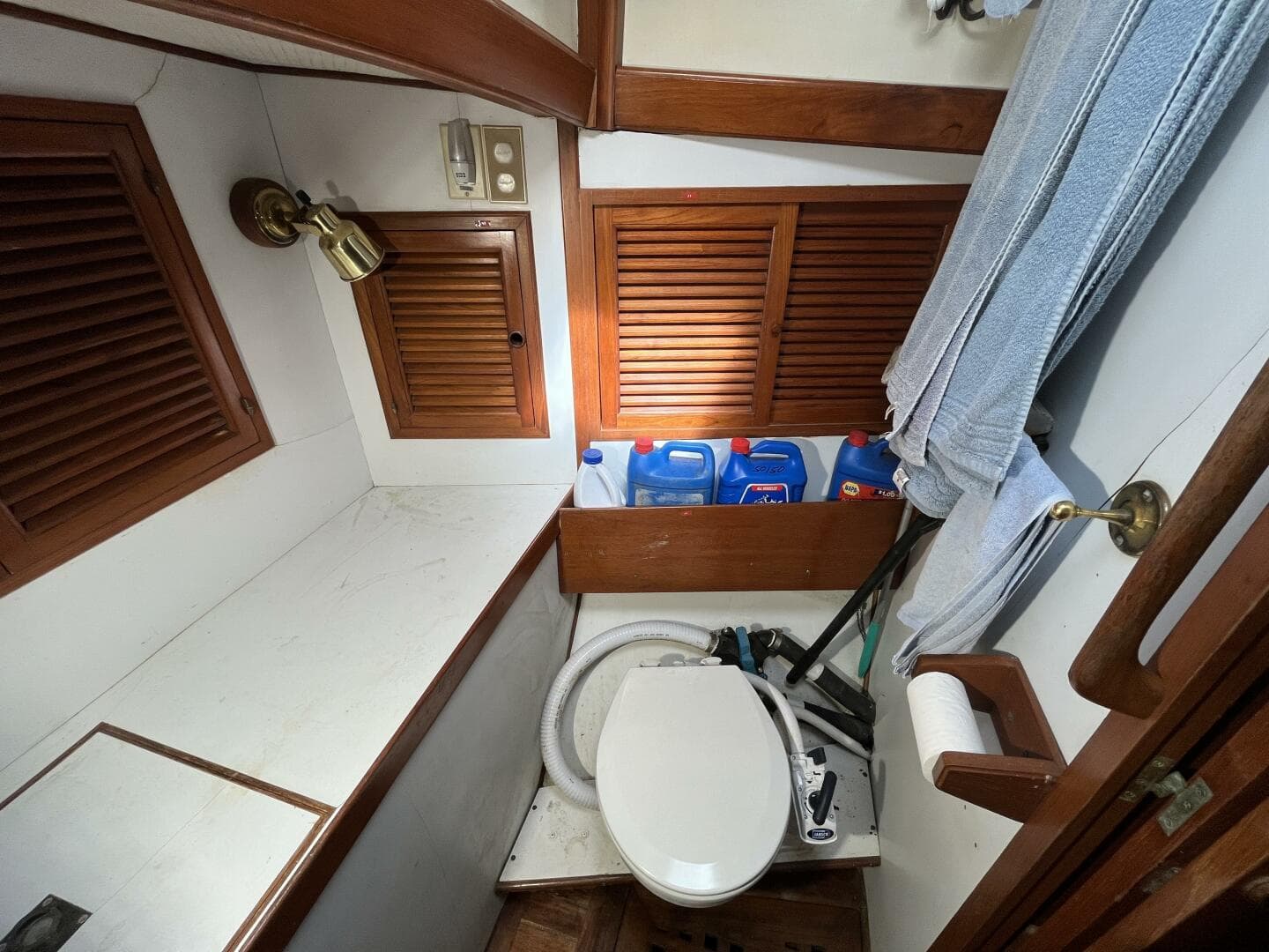 1982 Tayana Tayana 37