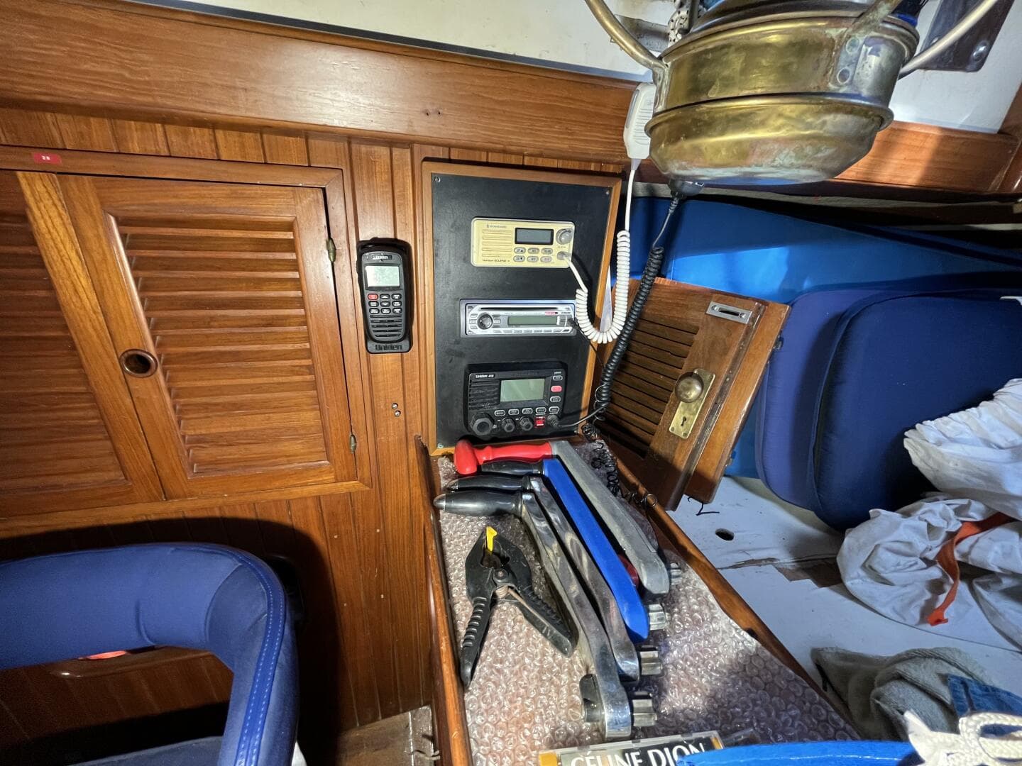 1982 Tayana Tayana 37