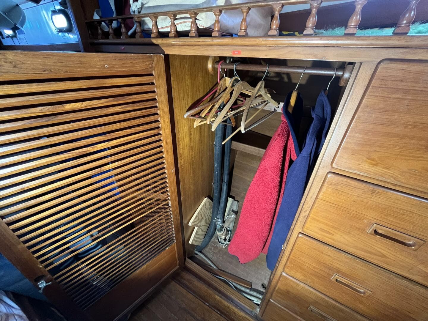 1982 Tayana Tayana 37