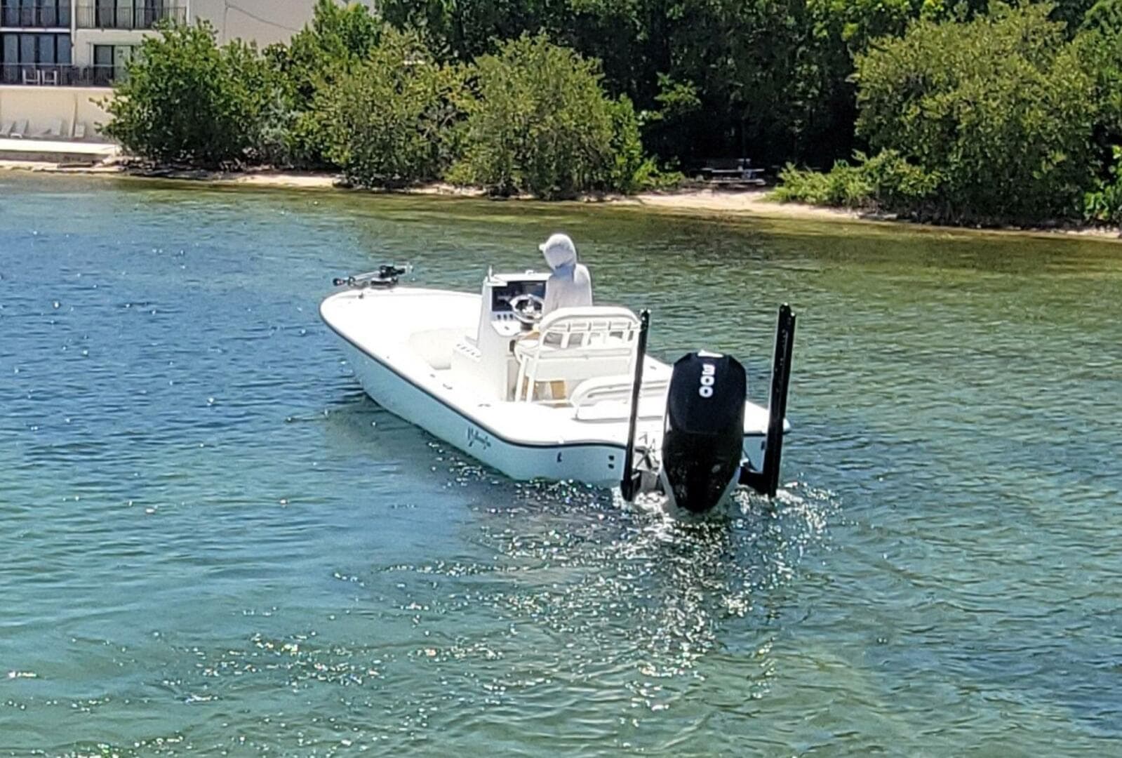 2016 Yellowfin 24 Bay