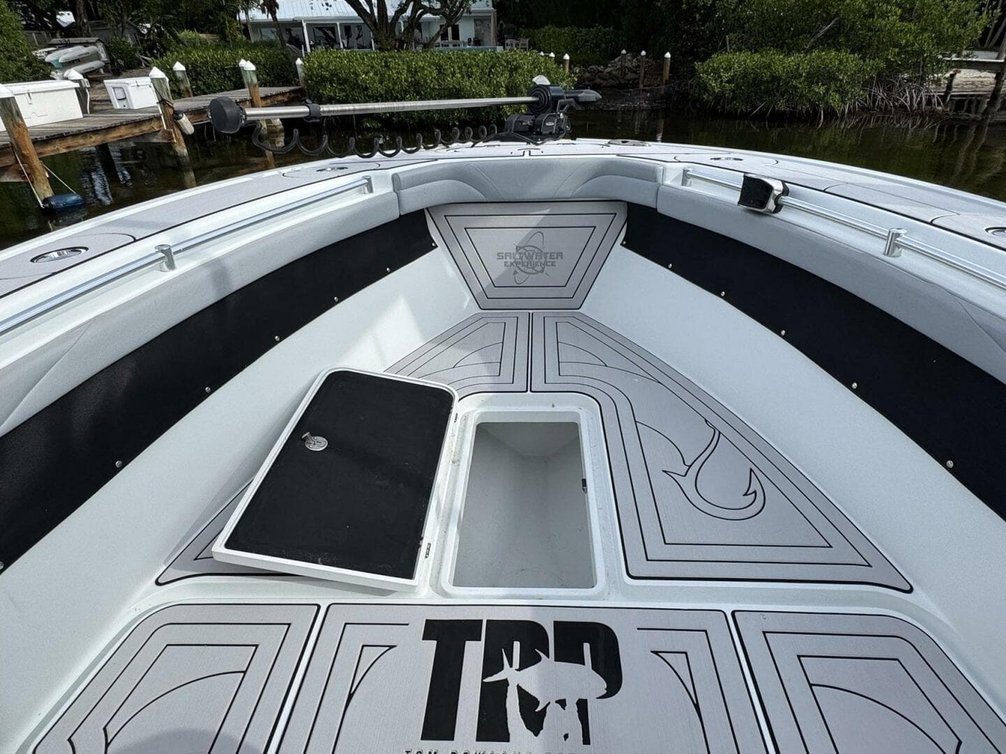 2021 Yellowfin 26 Hybrid