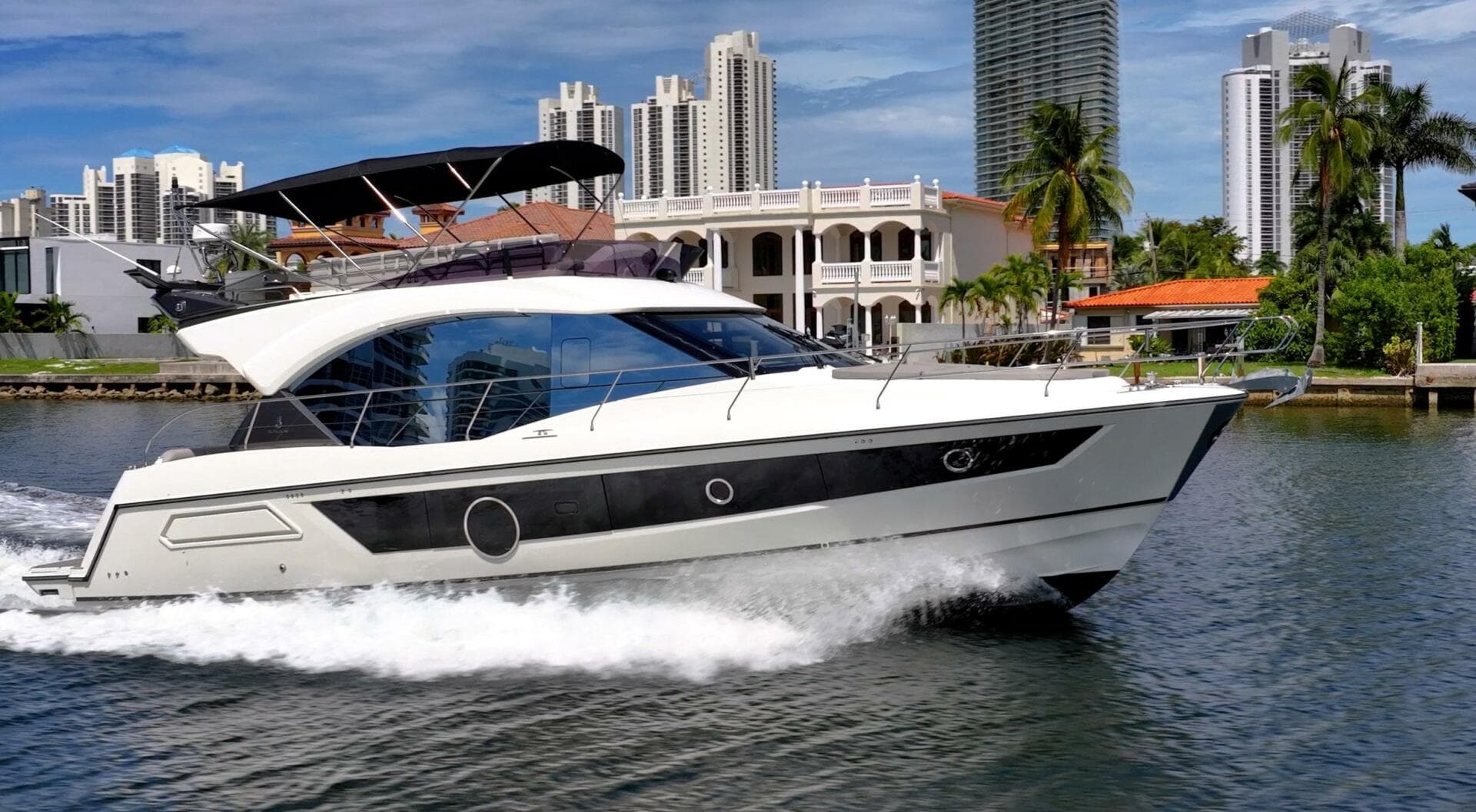 2021 Beneteau Monte Carlo 52