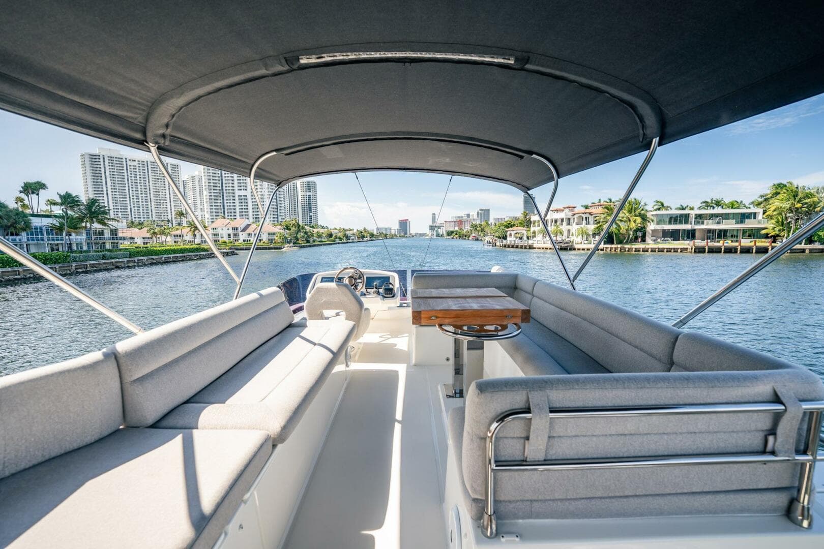 2021 Beneteau Monte Carlo 52