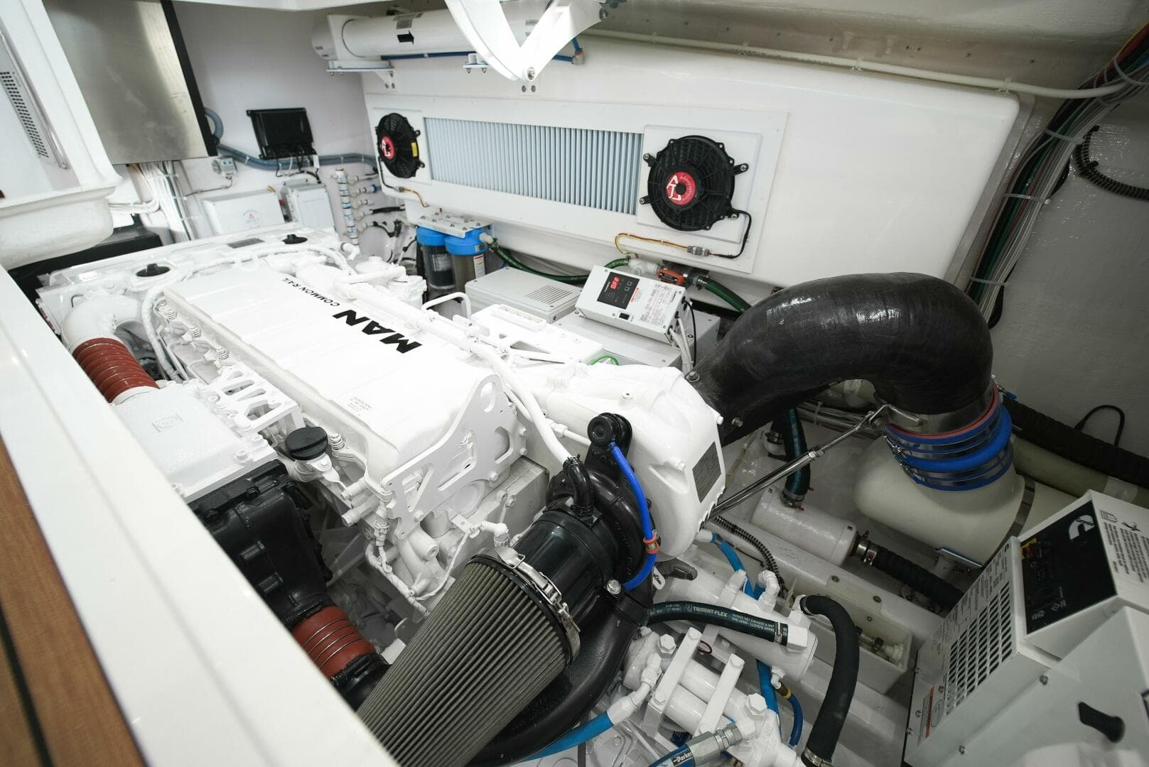 2025 Viking 46 Billfish