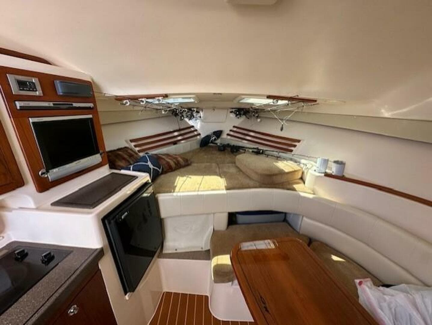 2008 Grady-White 330 Express