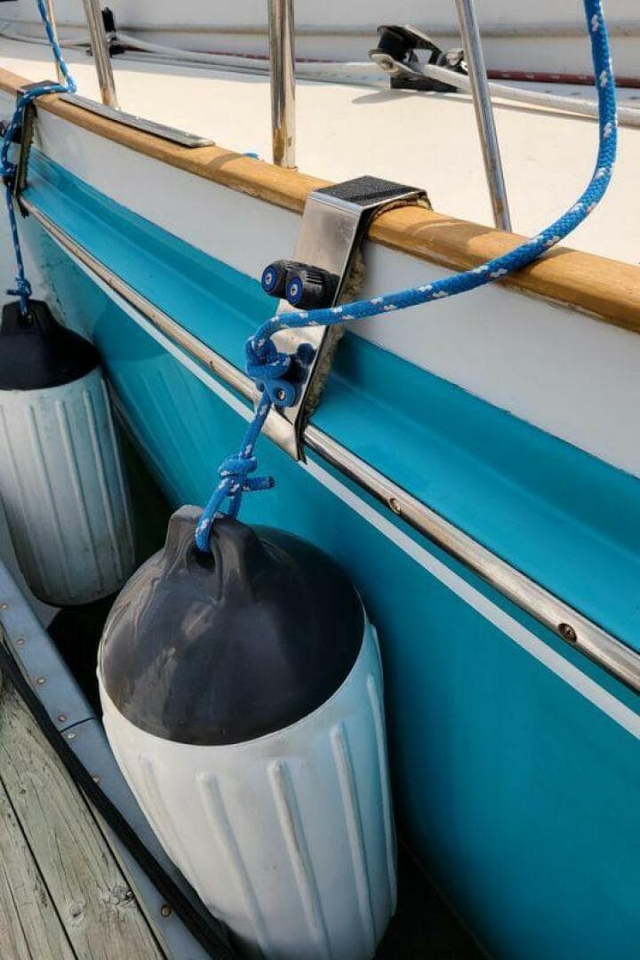 1996 Little Harbor 51 Pilothouse