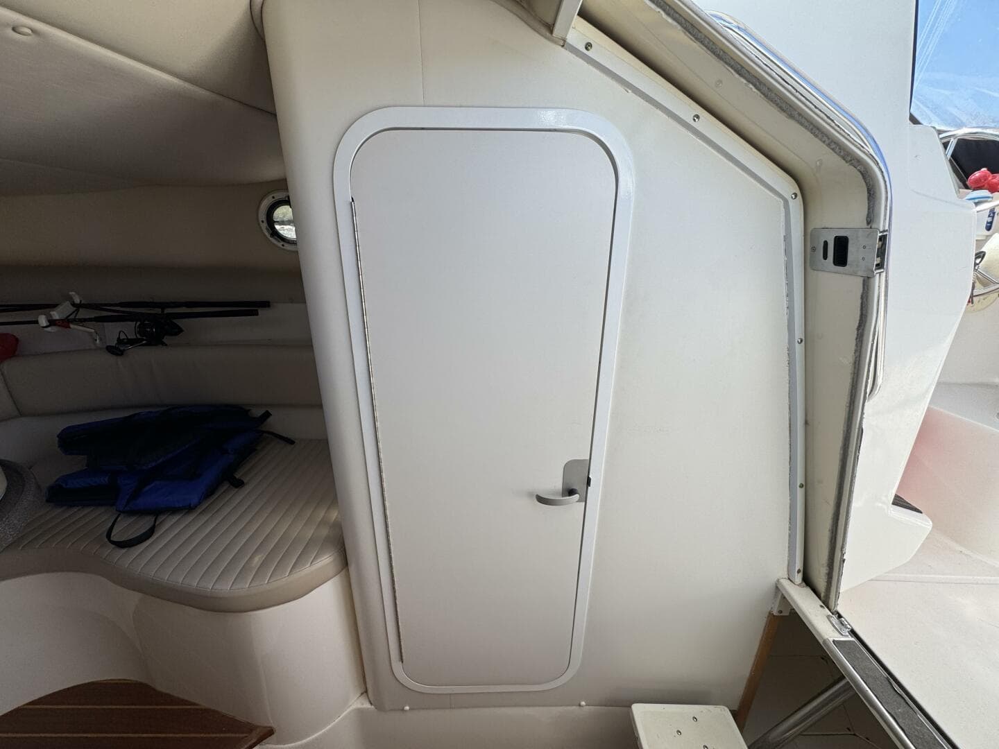 1999 Boston Whaler 28 Conquest