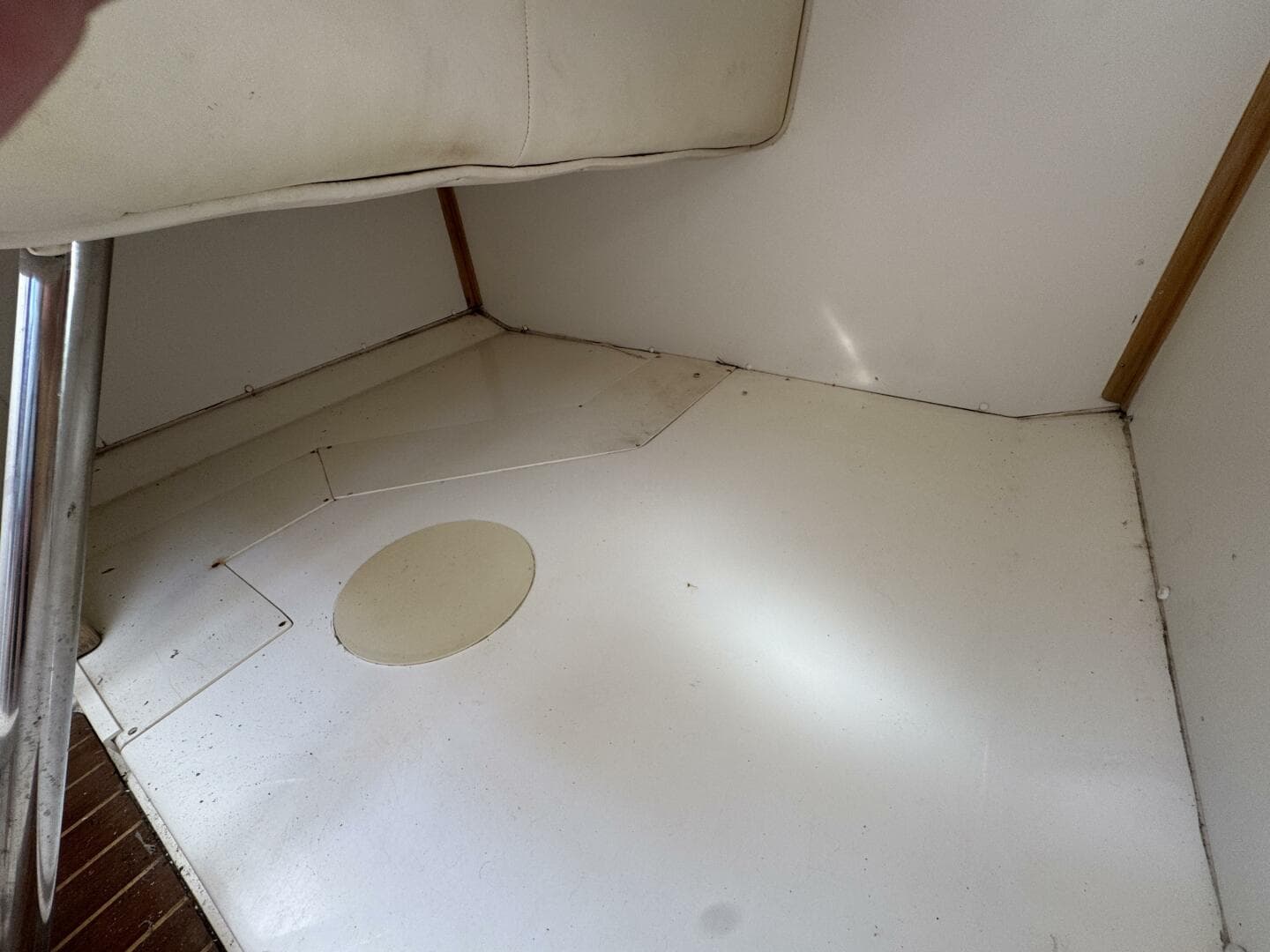 1999 Boston Whaler 28 Conquest