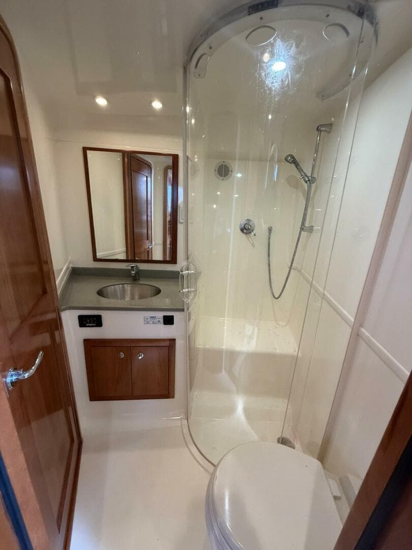 2007 Albemarle 410 Express