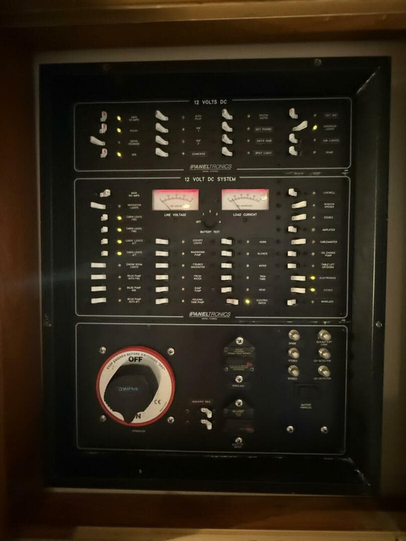 2007 Albemarle 410 Express