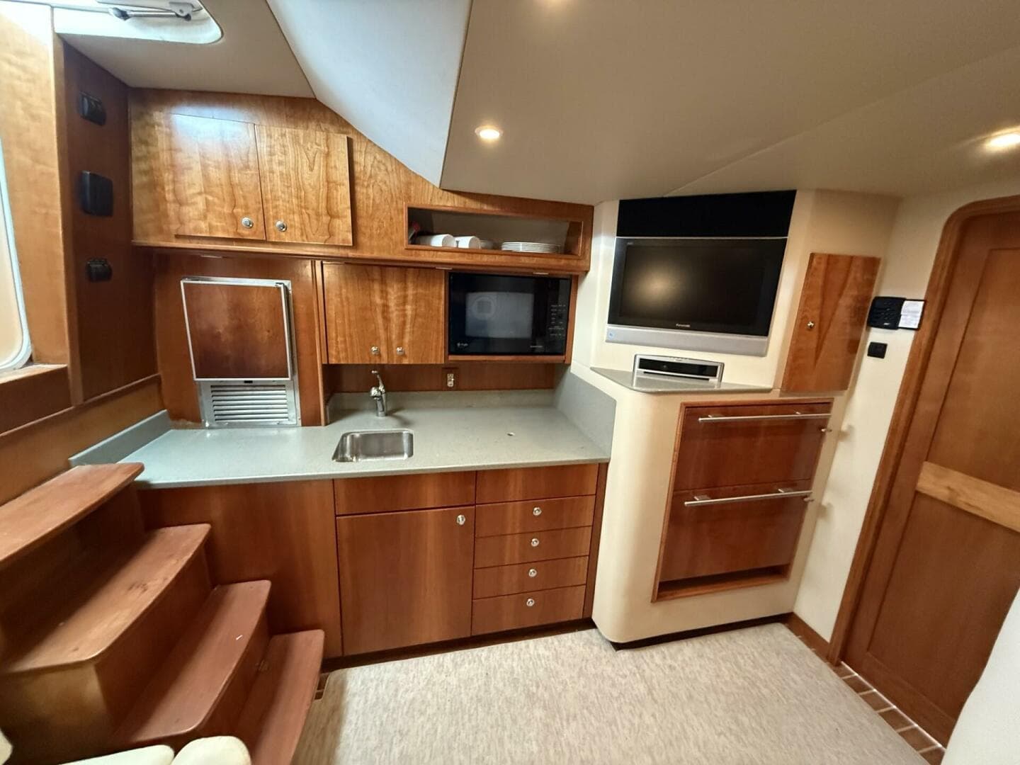 2007 Albemarle 410 Express