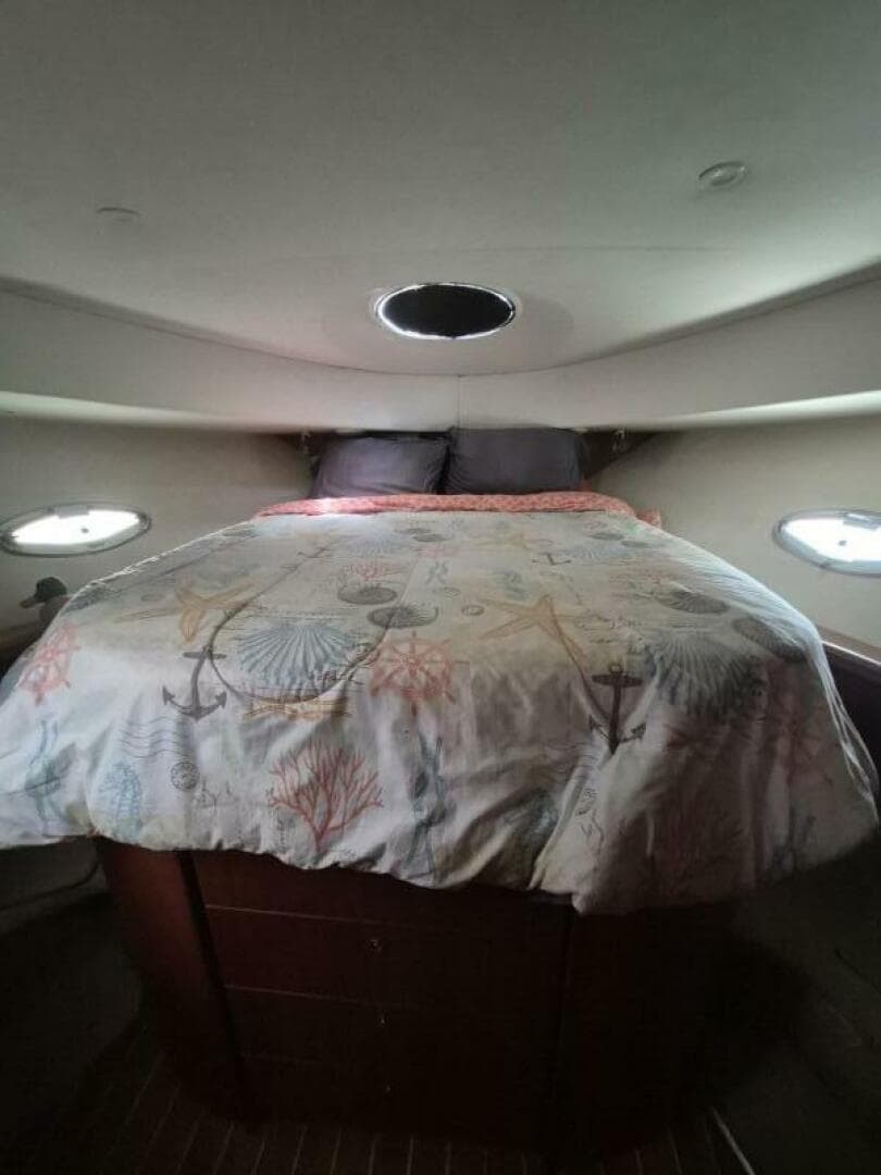 2002 Silverton 38 Convertible