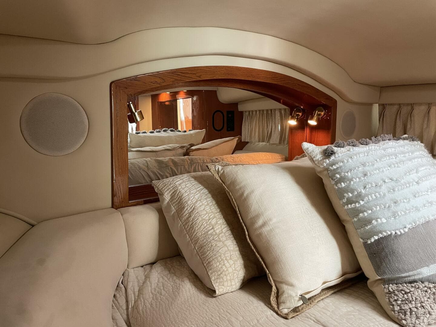 2000 Sea Ray 400 Sedan Bridge