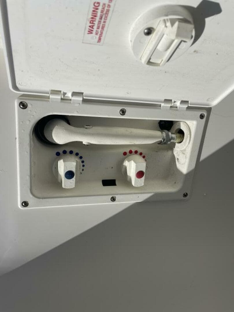 2000 Sea Ray 400 Sedan Bridge