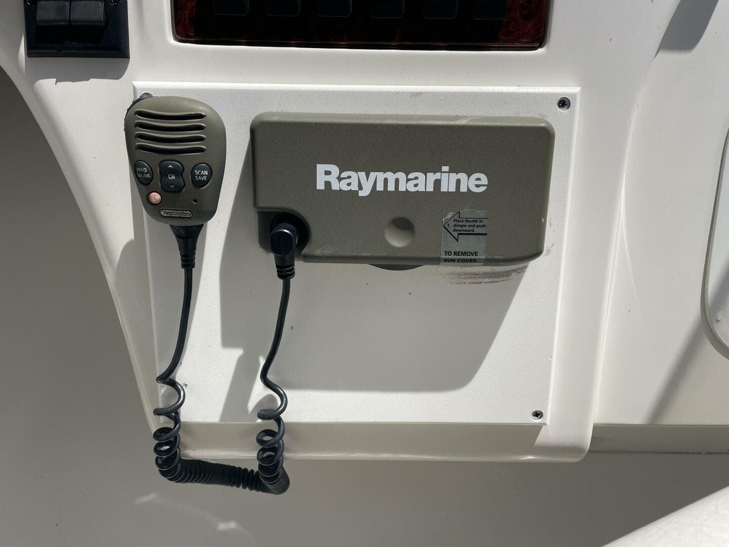 2000 Sea Ray 400 Sedan Bridge