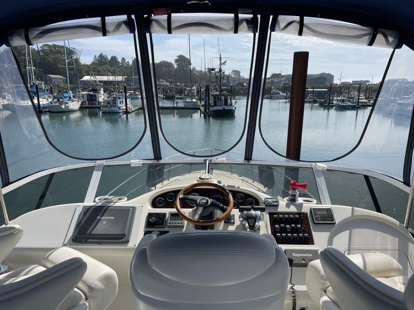 2000 Sea Ray 400 Sedan Bridge