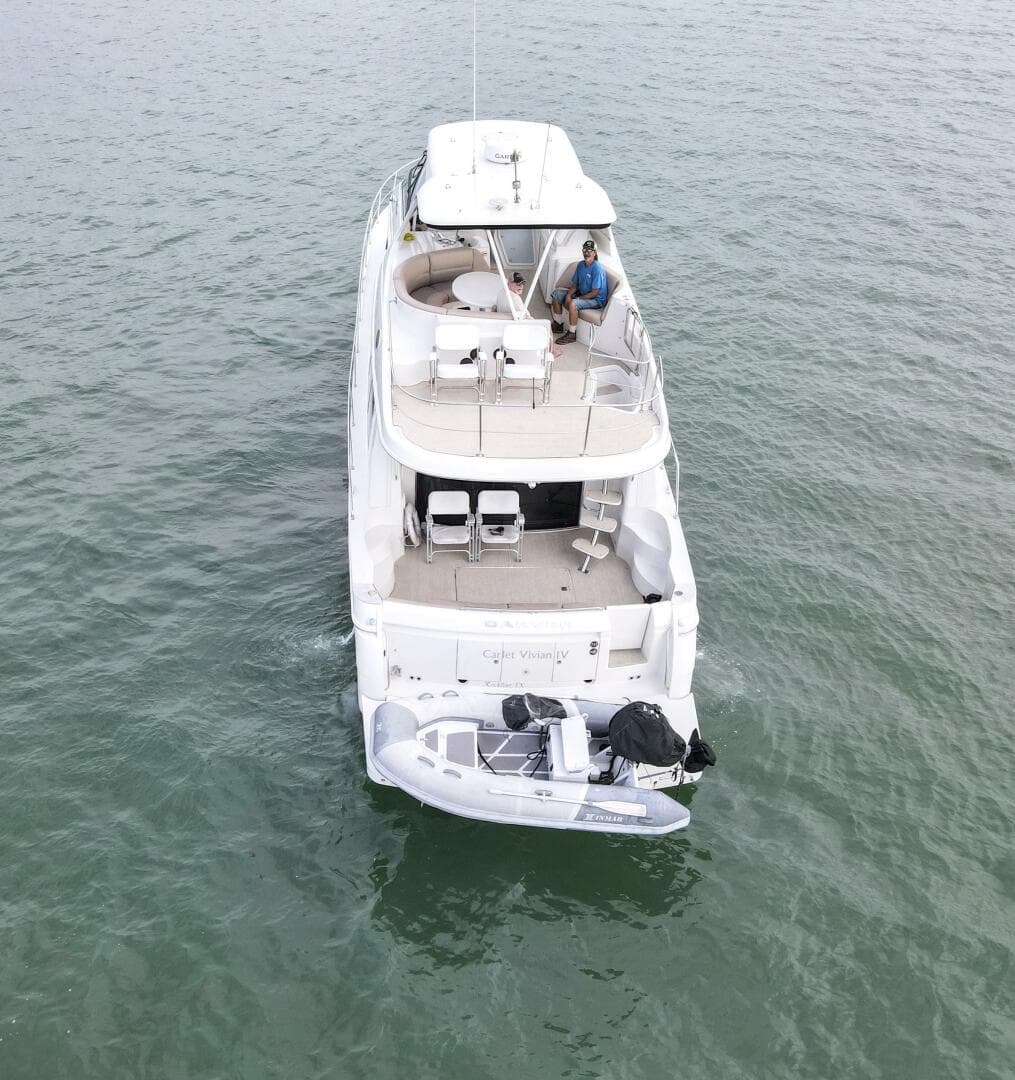 2004 Carver 56 Voyager