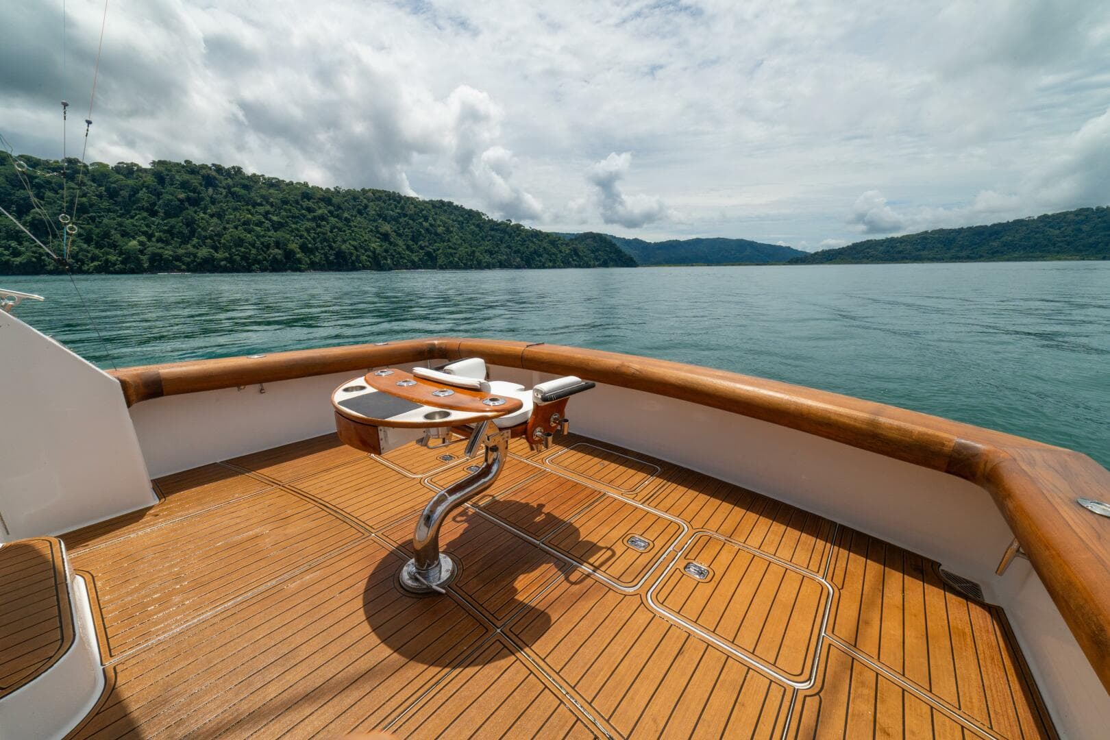 2004 Viking 61 Convertible "Mariah Jean"