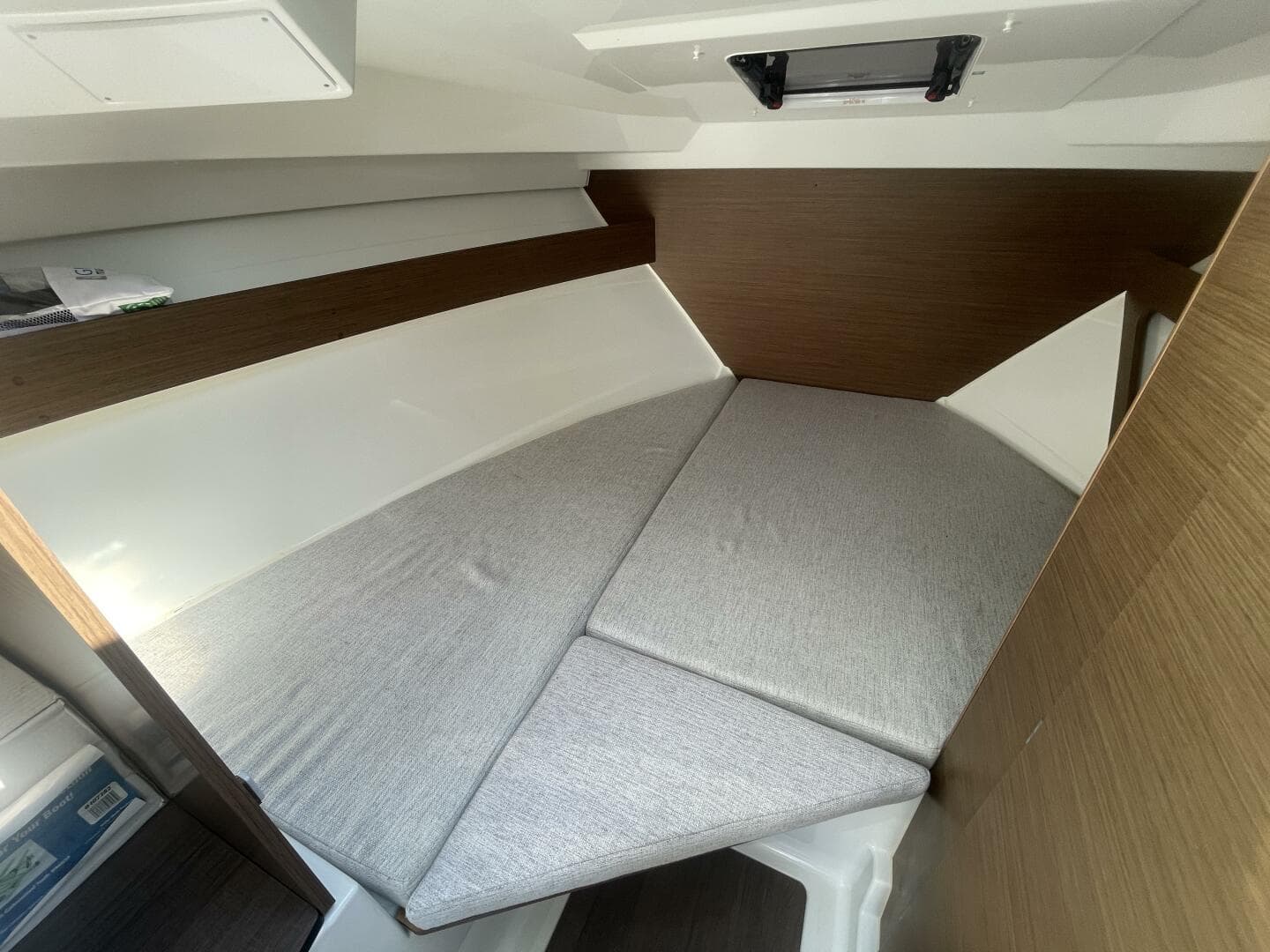 2022 Jeanneau NC 795 S2