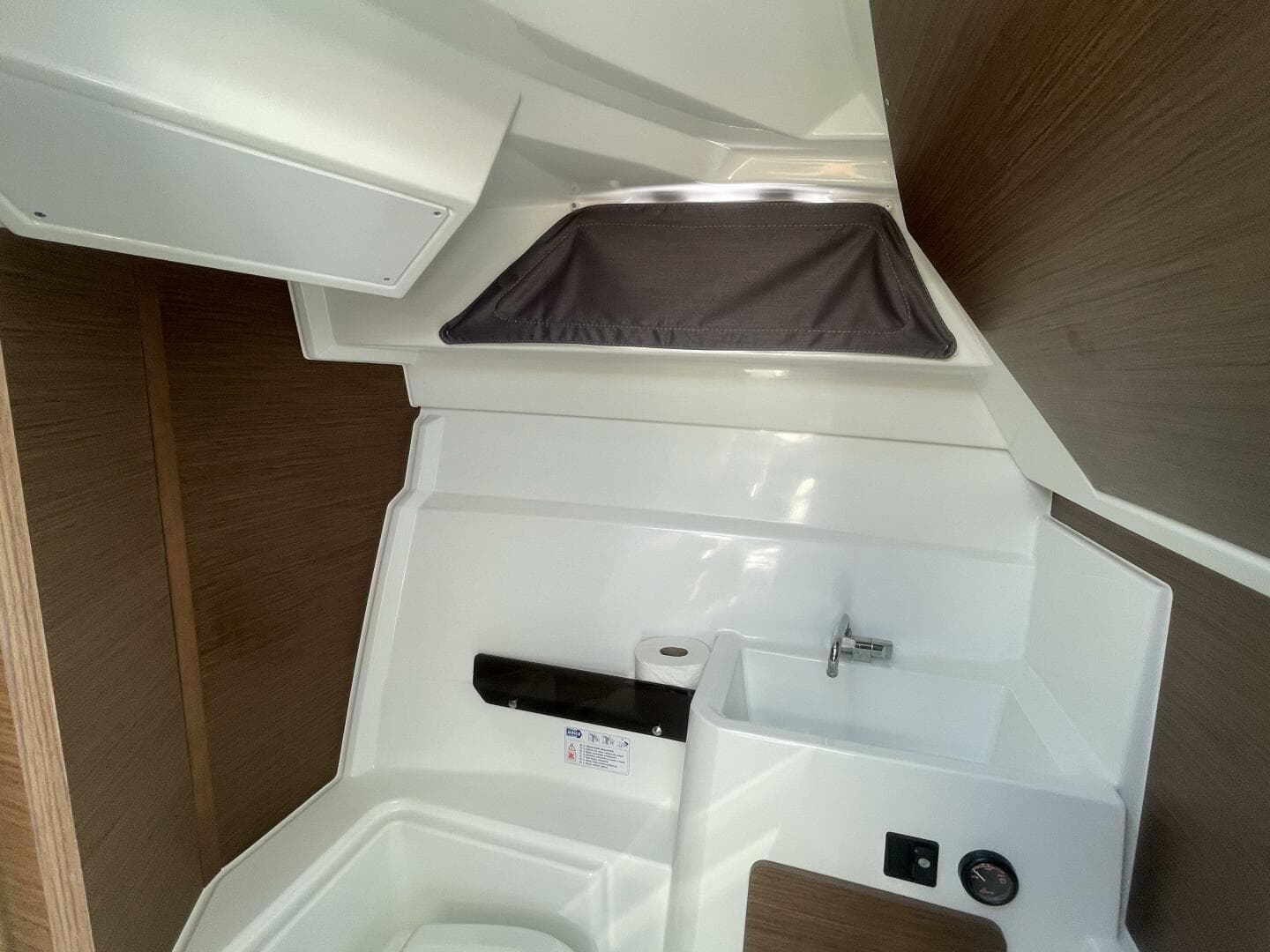 2022 Jeanneau NC 795 S2