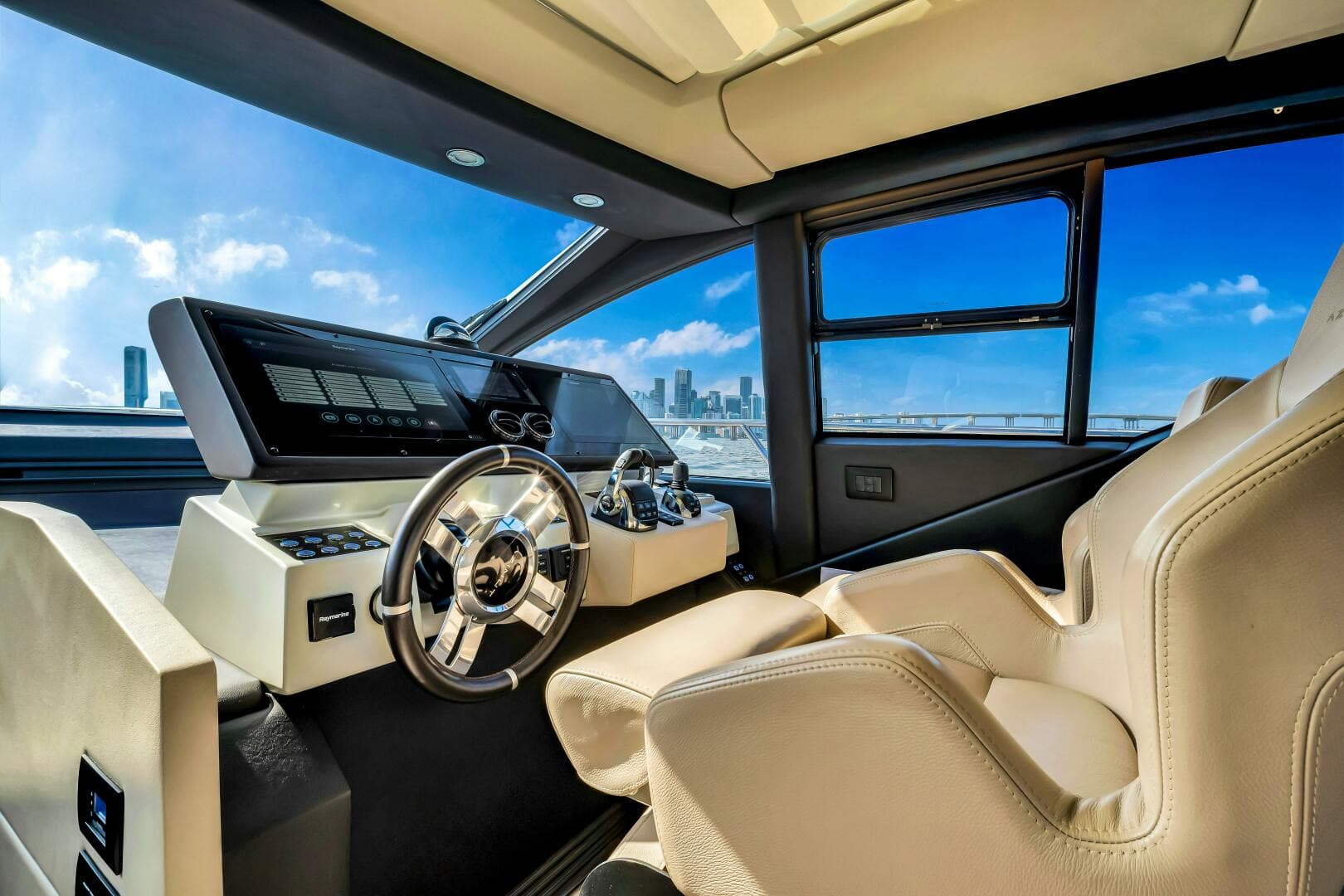 2021 Azimut Custom