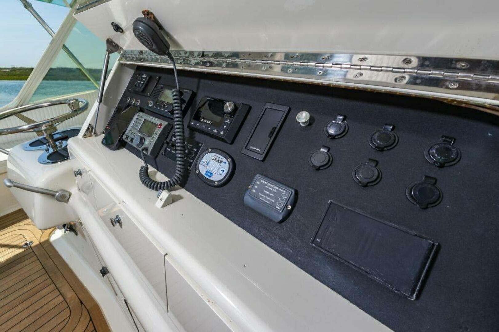 167335bf C308 4660 98d8 3611766099d1