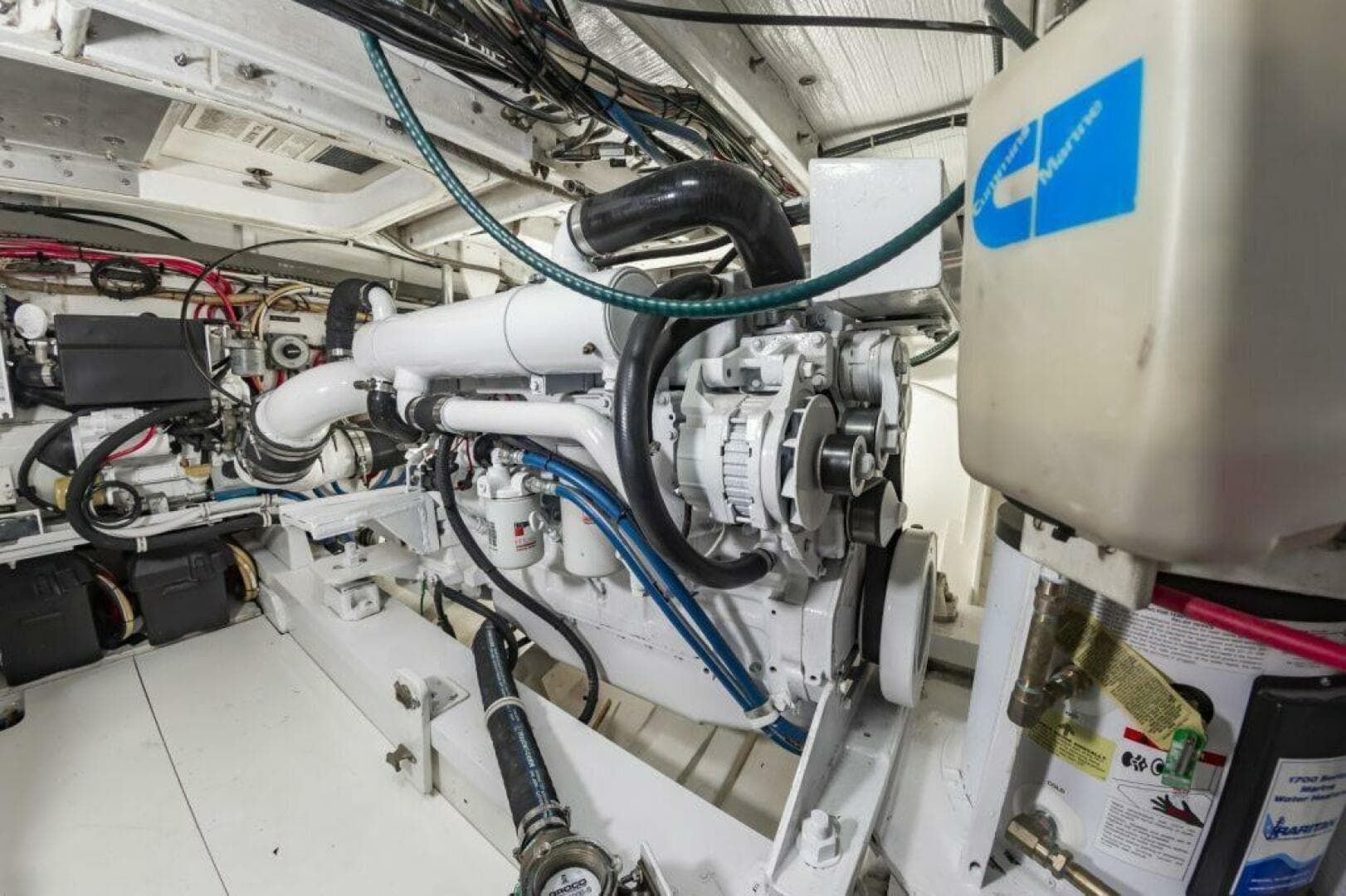 89b33490 61b6 48d0 83b1 1c38051db42e