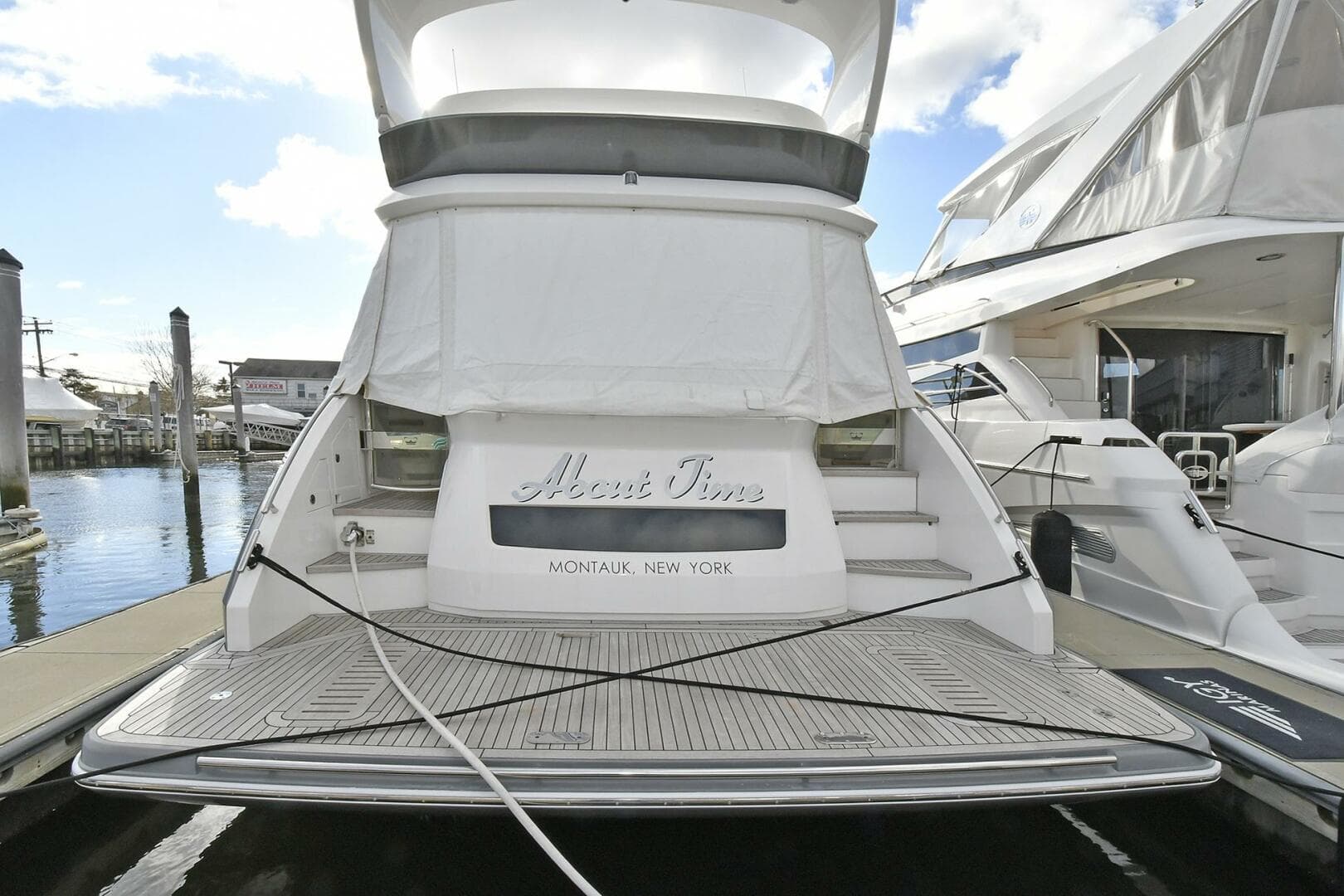 2016 Princess 52 Flybridge